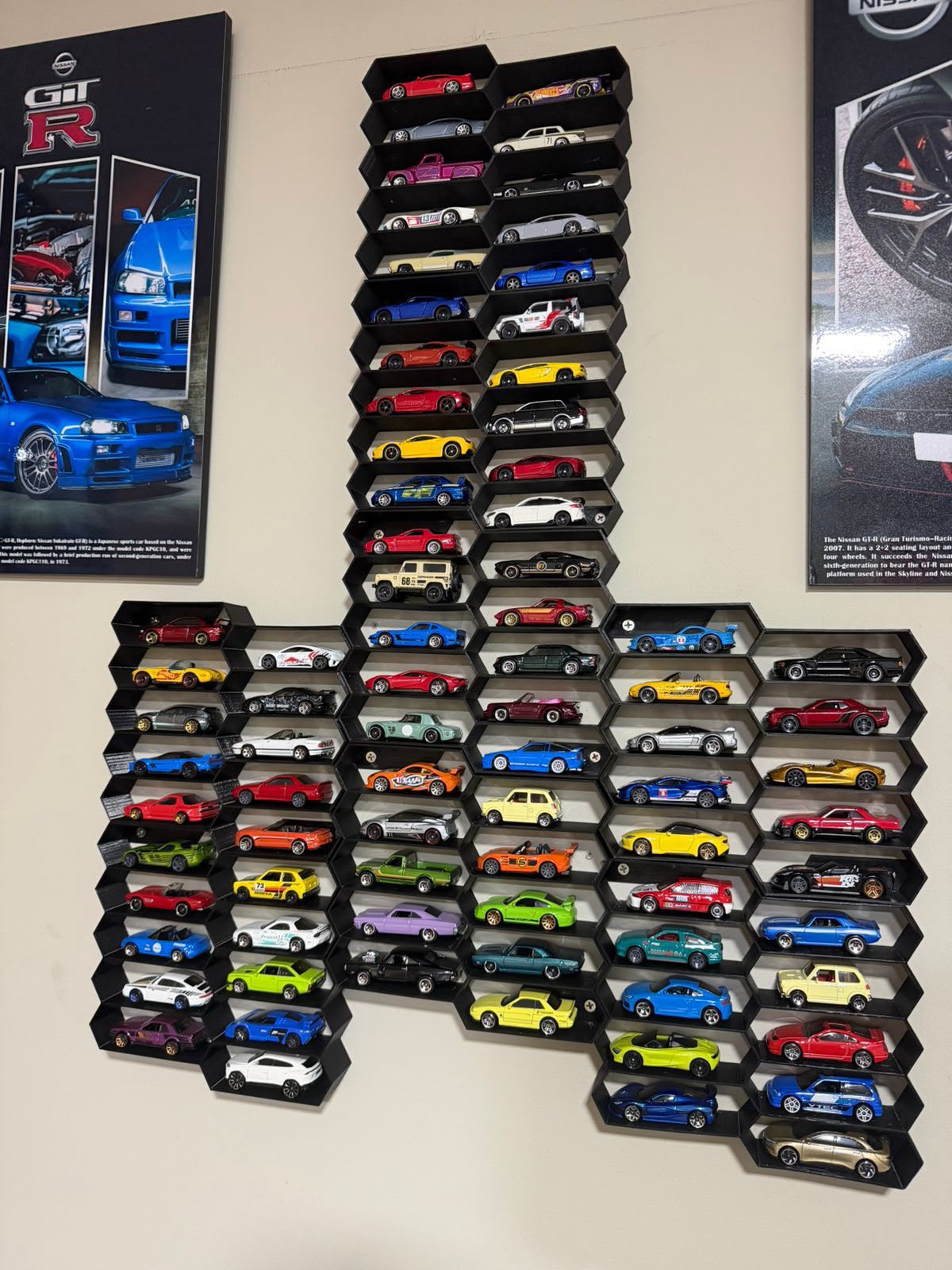 Hot Wheels 1:64 Display Rack — 10 Slots